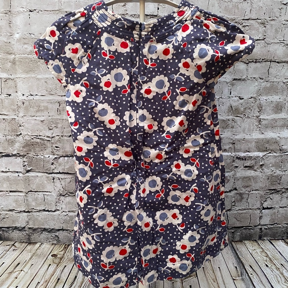 Girls Mini Boden dress - Picture 2 of 4
